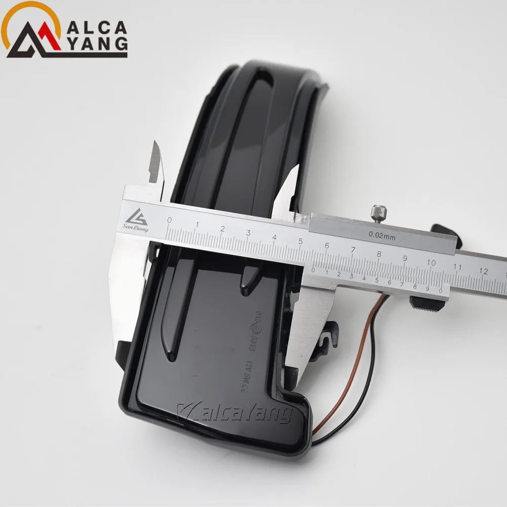 Dynamic LED Side Mirror Indicators – Sequential Turn Signals for Mercedes Benz