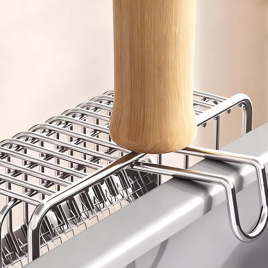 Stainless Steel Pet Litter Scoop – Long Handle Tool for Cat Hygiene