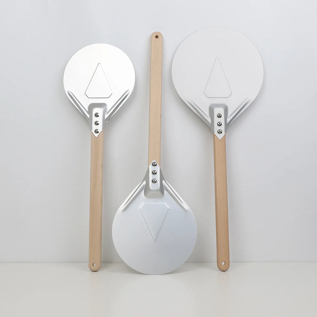 Perforated Aluminum Pizza Peel – Non-Slip Wooden Handle for Home Baking