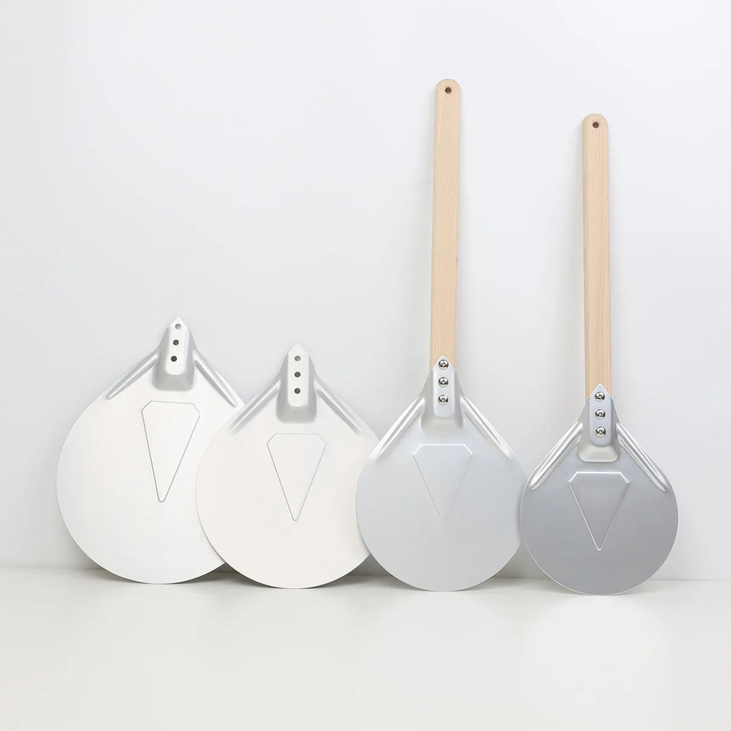 Perforated Aluminum Pizza Peel – Non-Slip Wooden Handle for Home Baking