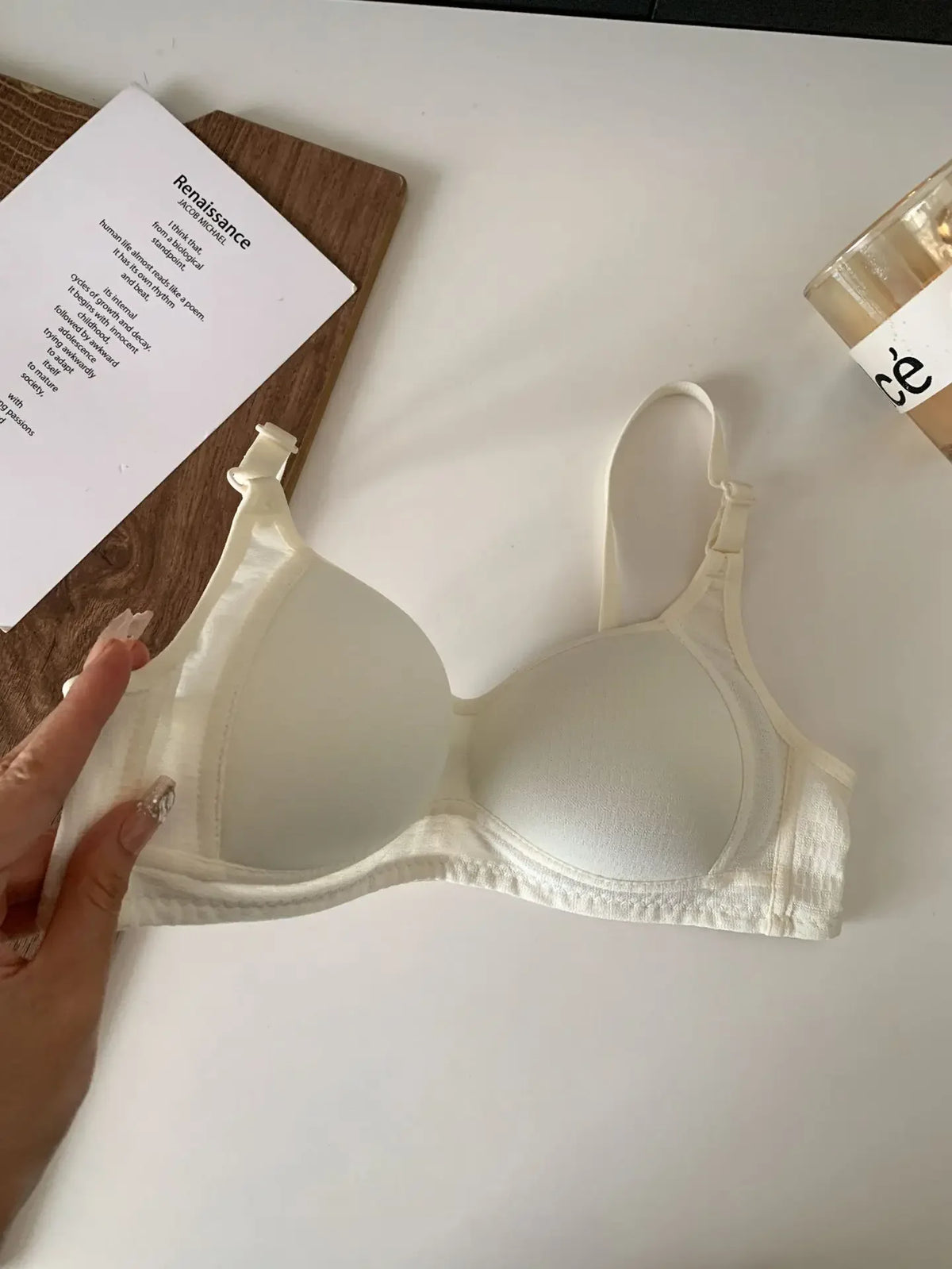 Seamless Cotton Wireless Bra – Breathable Gathered Underwear for Daily Comfort