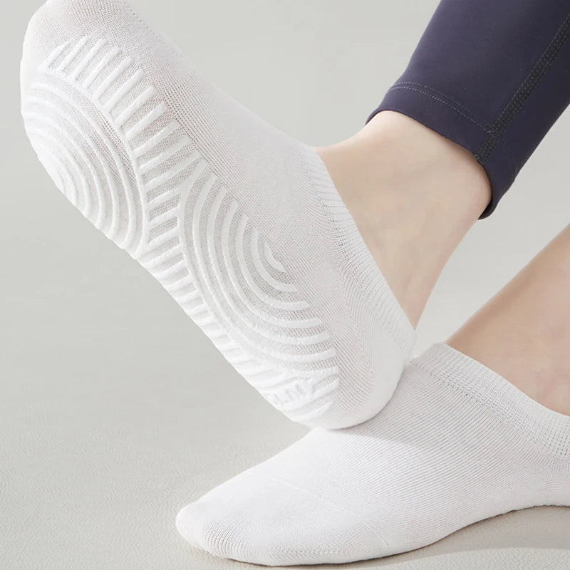 Anti-slip Cotton Yoga Socks – Breathable Pilates Ballet Grips for Women Gym