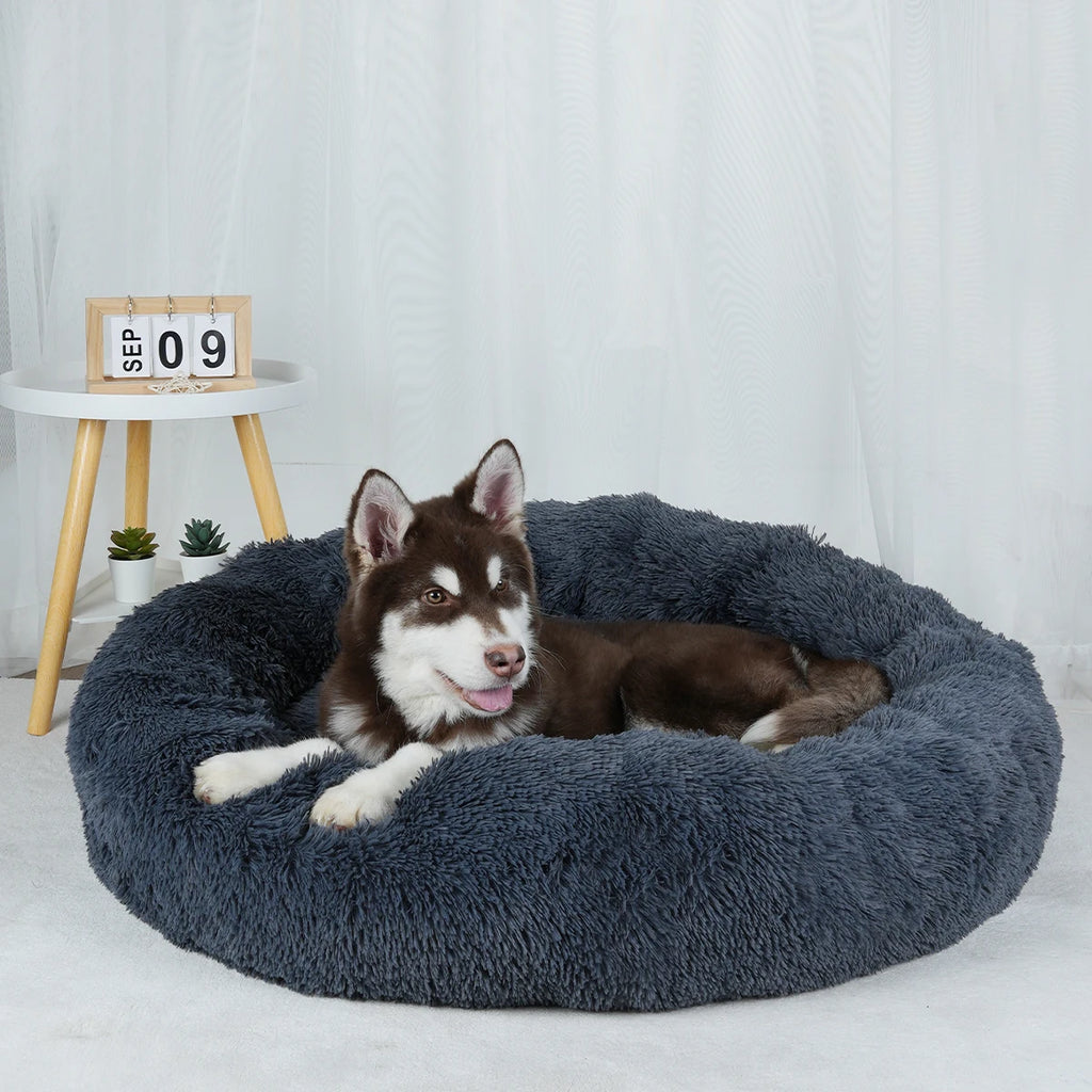 Plush Donut Dog Bed – Large Round Fluffy Kennel for Winter Pet Comfort