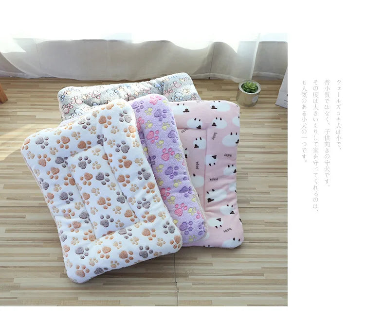 Double-Sided Plush Pet Mat – Warm Sleeping Bed for Cats and Small Dogs