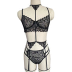 Lace Lingerie Set – Sheer Floral Bra and Panty Outfit for Romantic Evenings