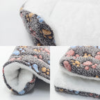 Thickened Flannel Dog Bed Mat – Soft Warm Pet Blanket for Winter Sleeping