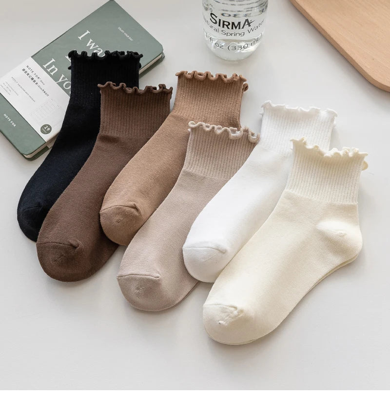 Ruffled Ankle Socks – Breathable Japanese Style Kawaii Hosiery for Women