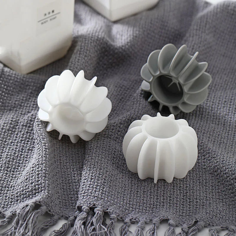 Silicone Laundry Balls – Reusable Pet Hair Remover for Washing Machines