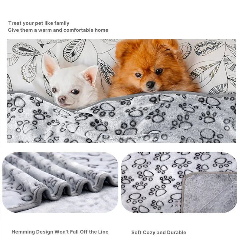 Soft Fluffy Pet Blanket – Cartoon Paw Print for Dogs and Cats