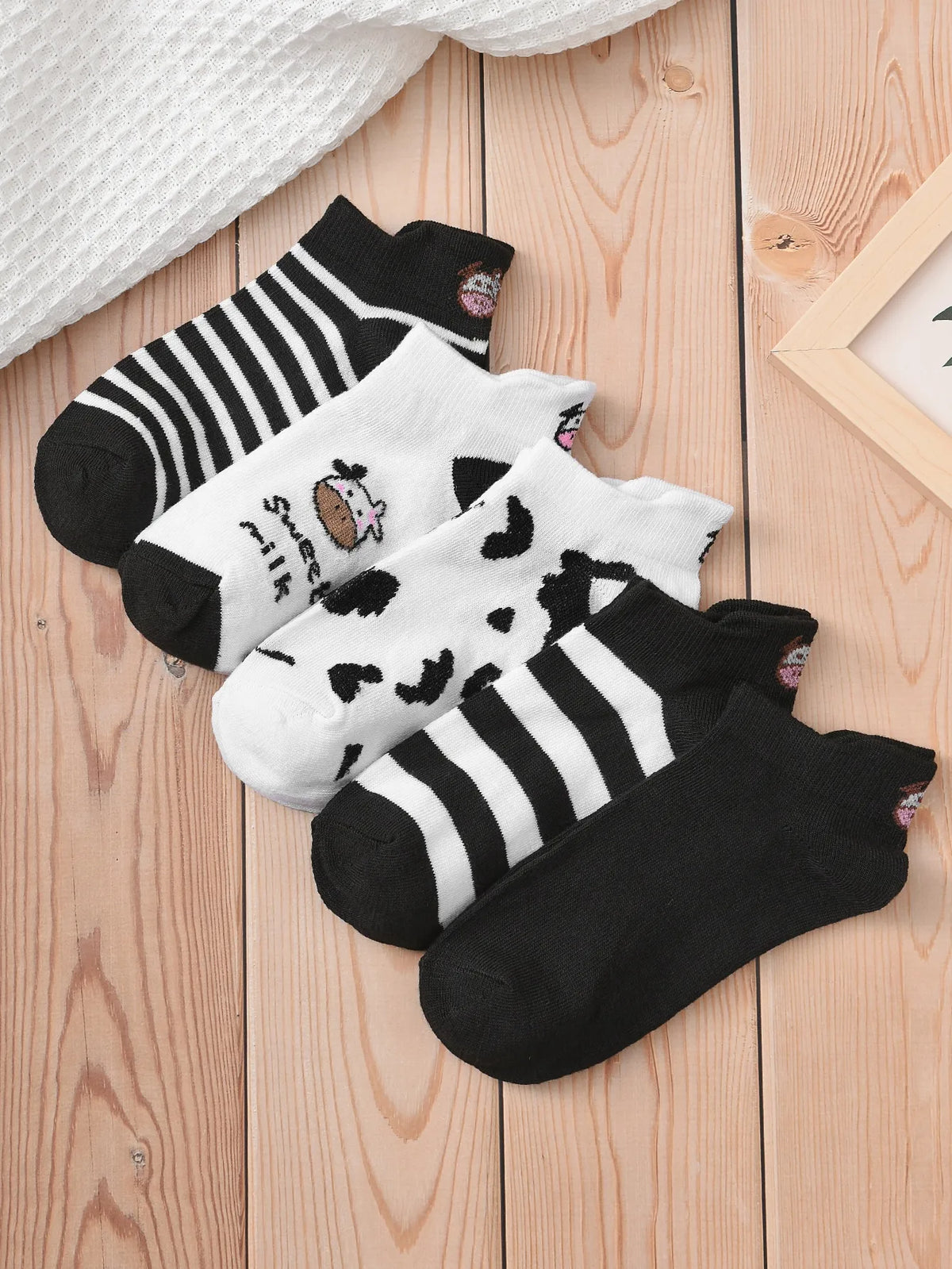 Cartoon Animal Ankle Socks – Cute Low Cut Cotton Hosiery for Women