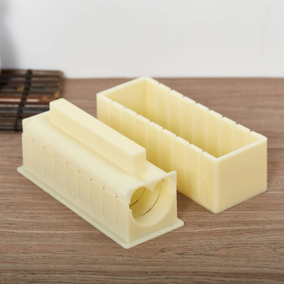 Sushi Making Kit – DIY Rice Roll Mold for Home Beginners