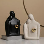 Couple Figurine Statue – Romantic Sculpture for Home Bookshelf Decor