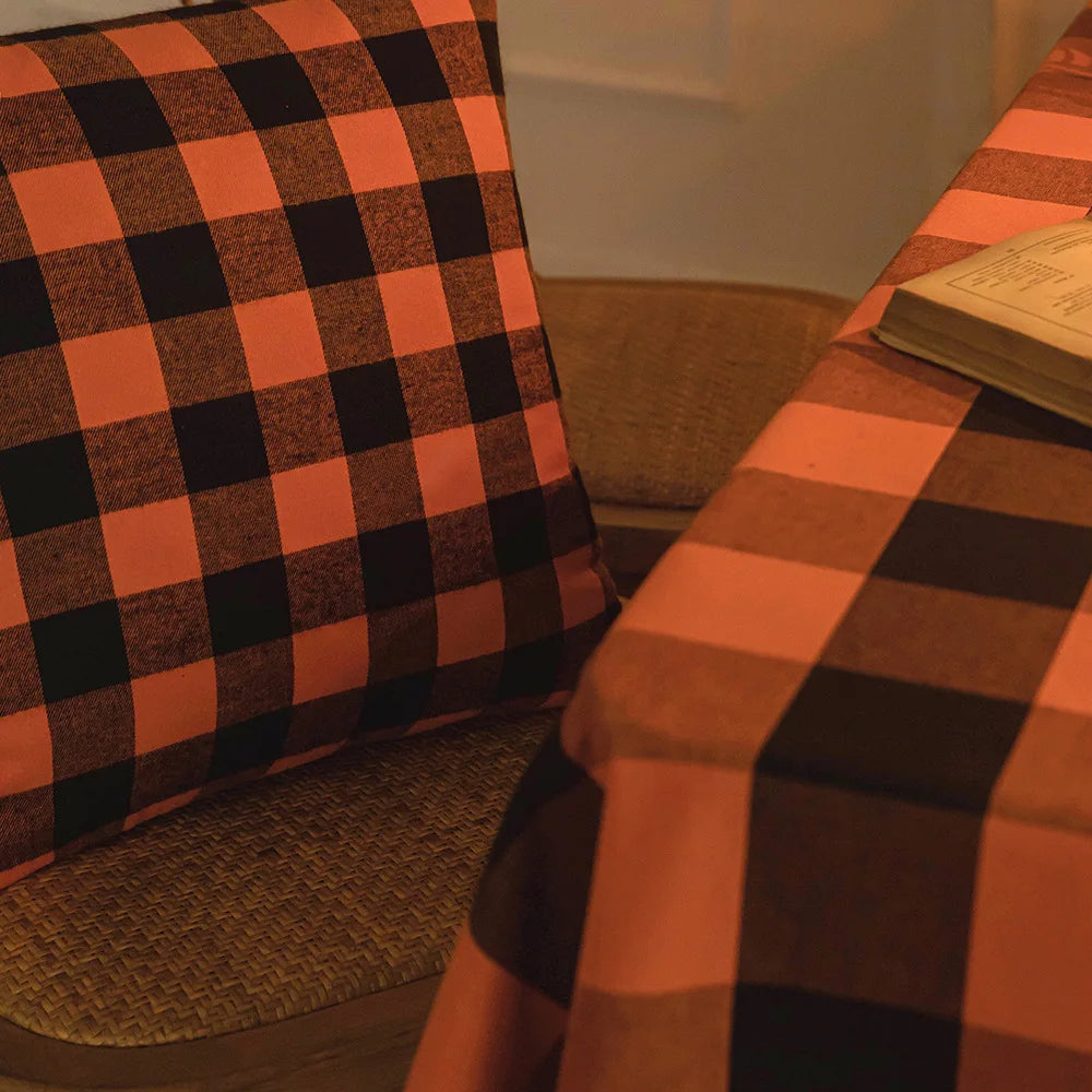 Orange Black Checkered Polyester Tablecloth – Festive Halloween Dining Decor