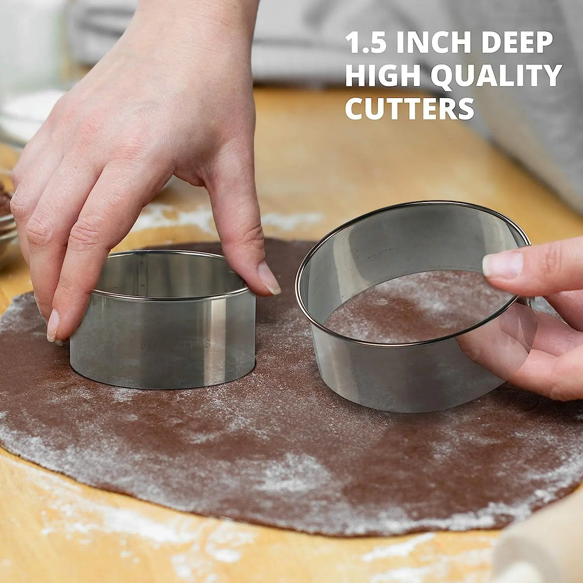 Stainless Steel Round Biscuit Molds – Pastry Cutters for DIY Cake Baking