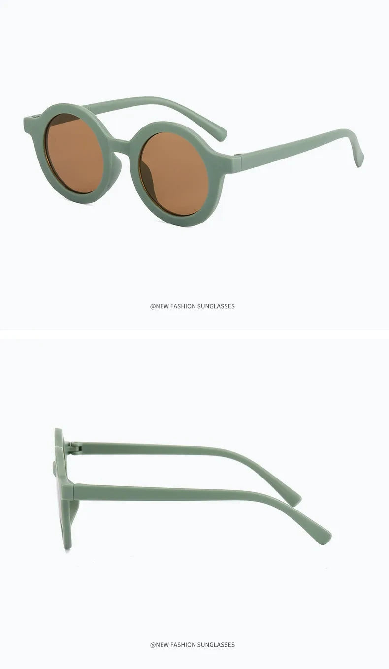 Childrens UV400 Plastic Sunglasses – Lightweight Protective Eyewear for Kids