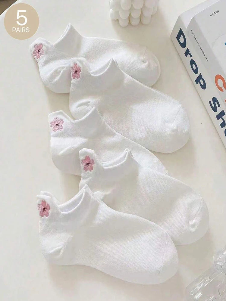 Cute Cartoon Flower Ankle Socks – Soft Breathable Cotton for Casual Wear