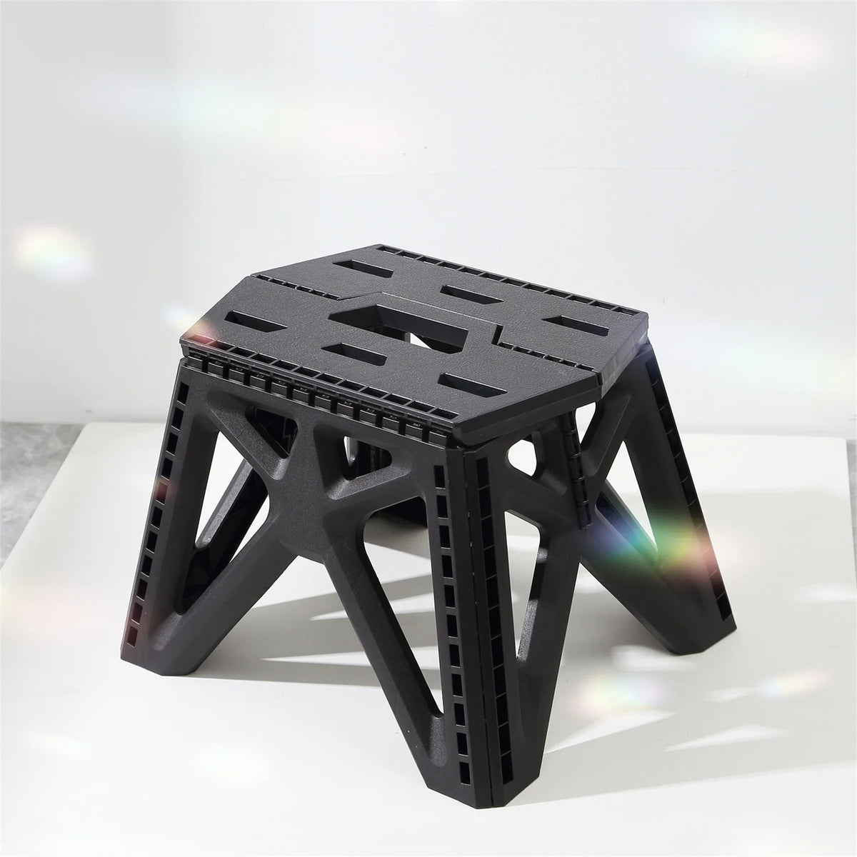 Portable Folding Stool – High Load Bearing Chair for Camping and Fishing