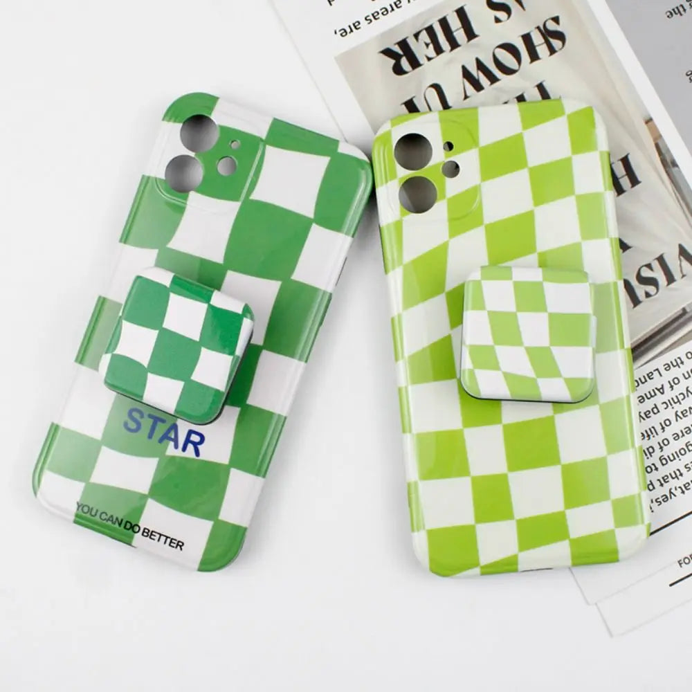Plaid Checkerboard Folding Mirror – Portable Makeup Accessory for Travel