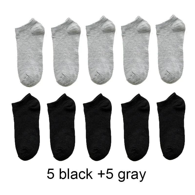 Breathable Cotton Ankle Socks – Solid Color Athletic Wear for Women