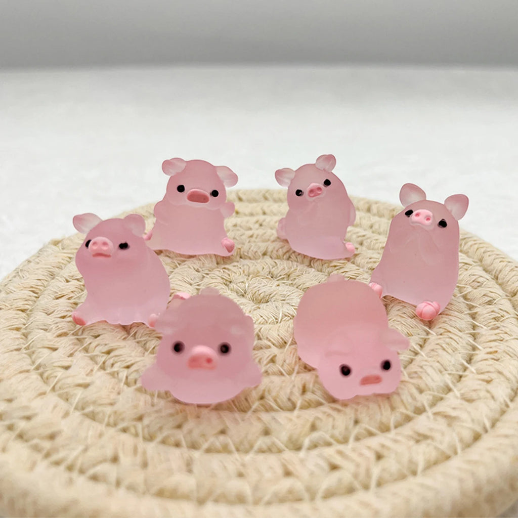 Glow-in-the-Dark Resin Piggy Ornaments – Miniature Decor for DIY Crafts