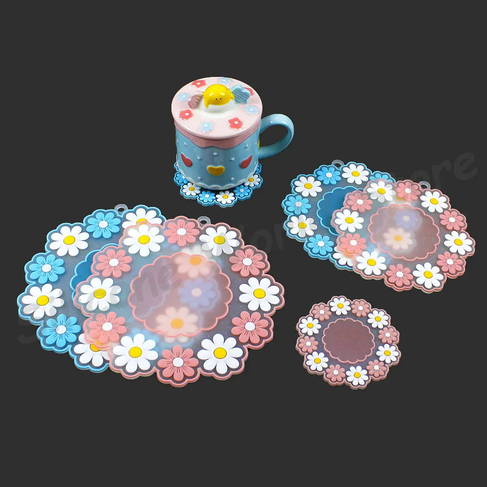 Sakura Daisy Silicone Coaster – Heat Resistant Placemat for Dining Tables