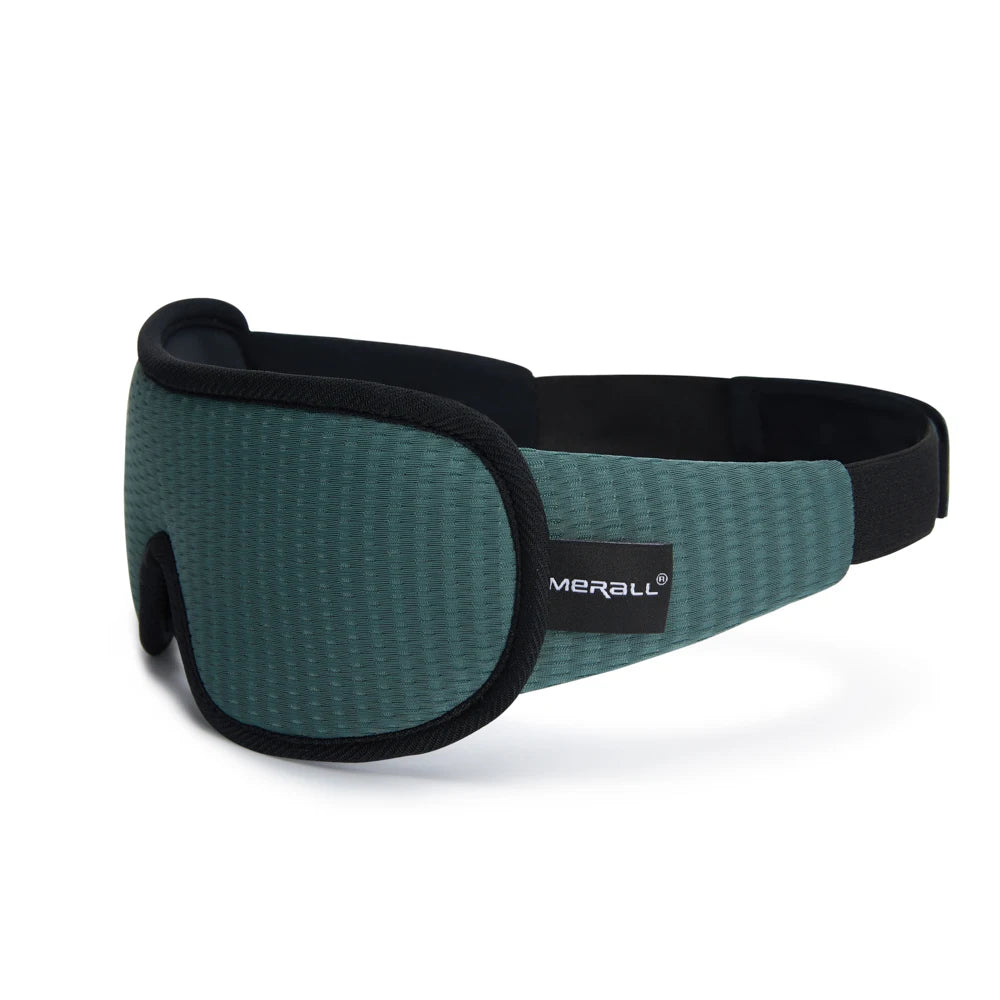 Soft 3D Contoured Eye Mask – Breathable Light Blocking for Travel Sleeping