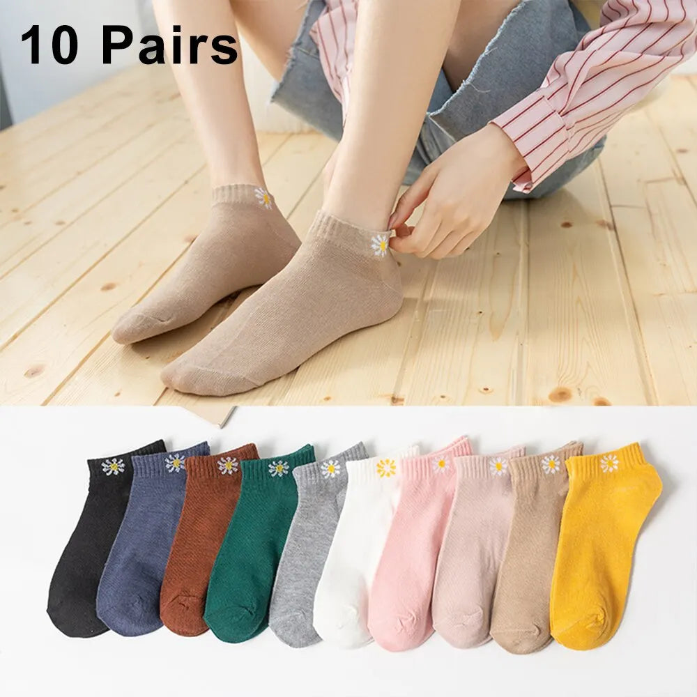 Cute Bear Low Tube Socks – Breathable Cotton Casual Footwear for Women