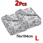 Soft Fluffy Pet Blanket – Cartoon Paw Print for Dogs and Cats