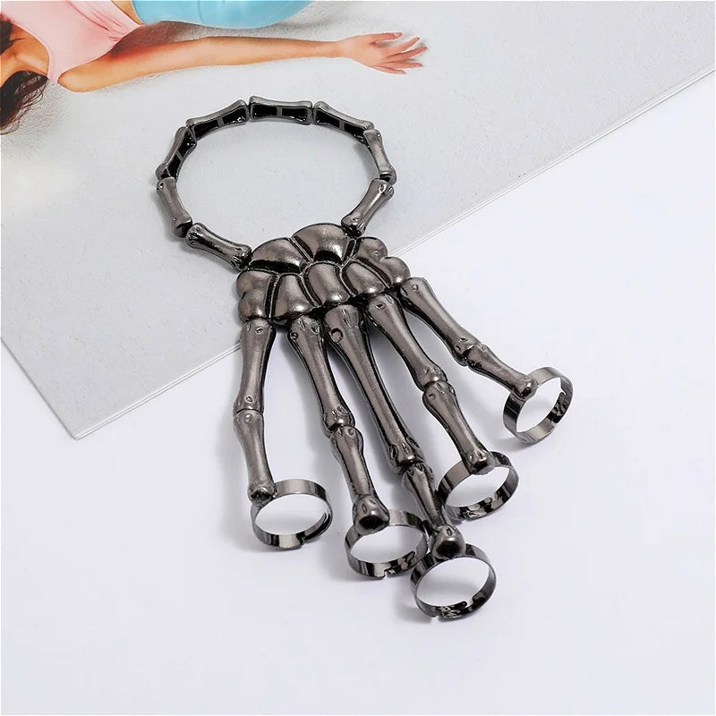 Skeleton Hand Bracelet – Adjustable Gothic Skull Bangle for Halloween Cosplay