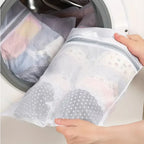 Honeycomb Mesh Laundry Bags – Durable Protective Net for Delicates Wash