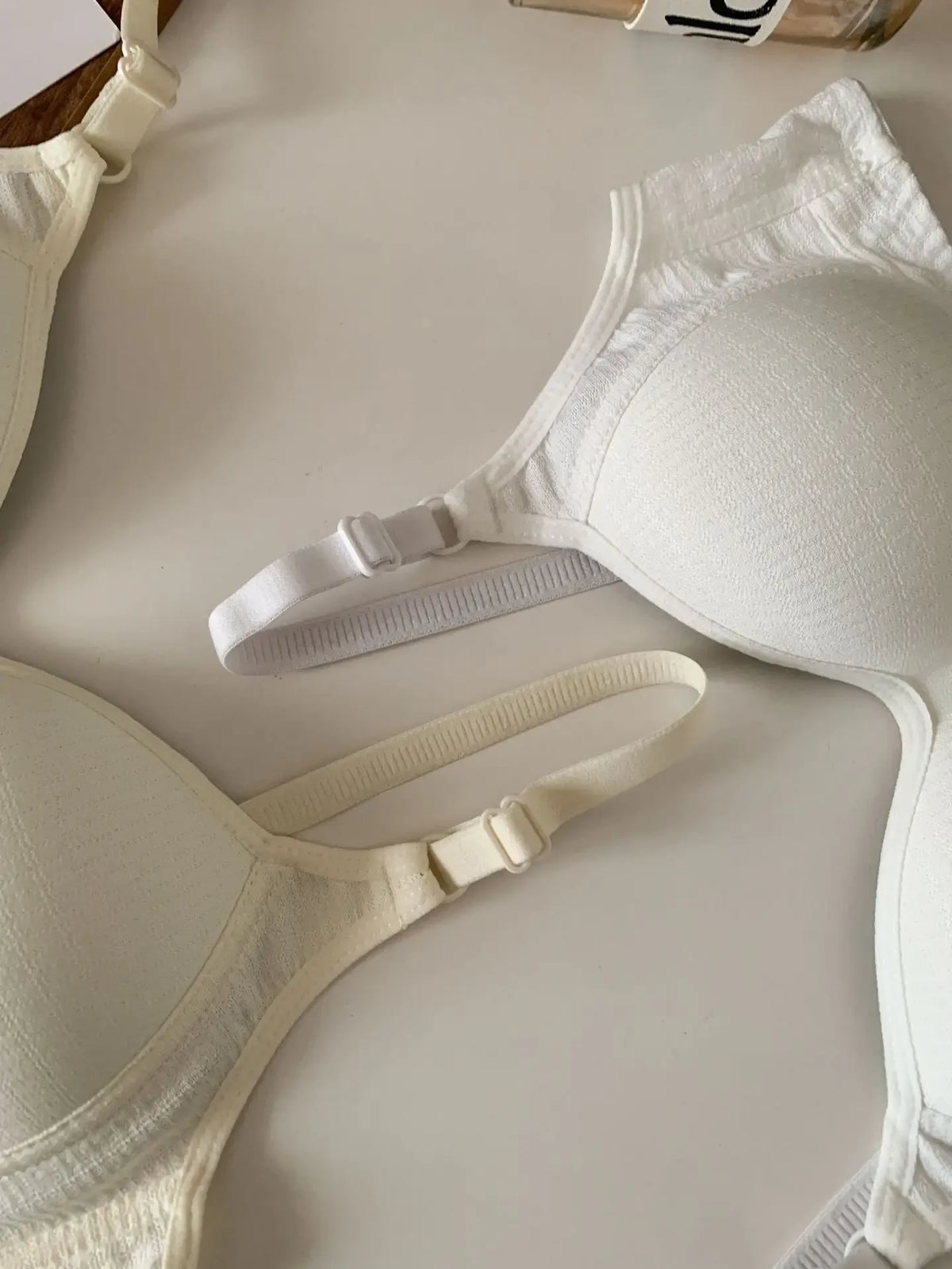 Seamless Cotton Wireless Bra – Breathable Gathered Underwear for Daily Comfort
