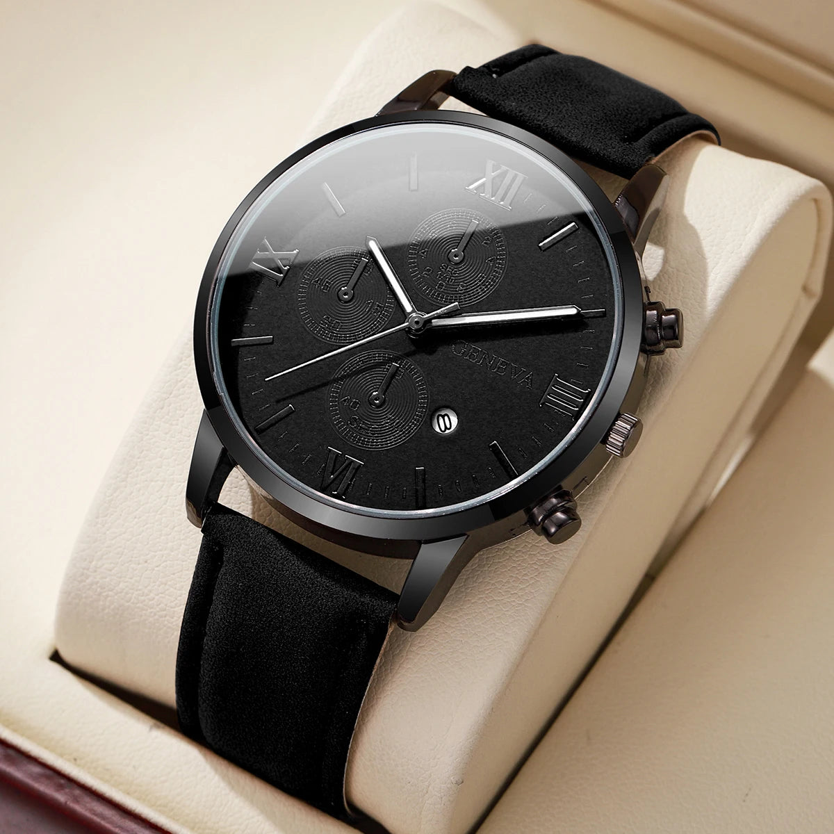Leather Quartz Calendar Watch – Elegant Fashion Accessory for Men and Women