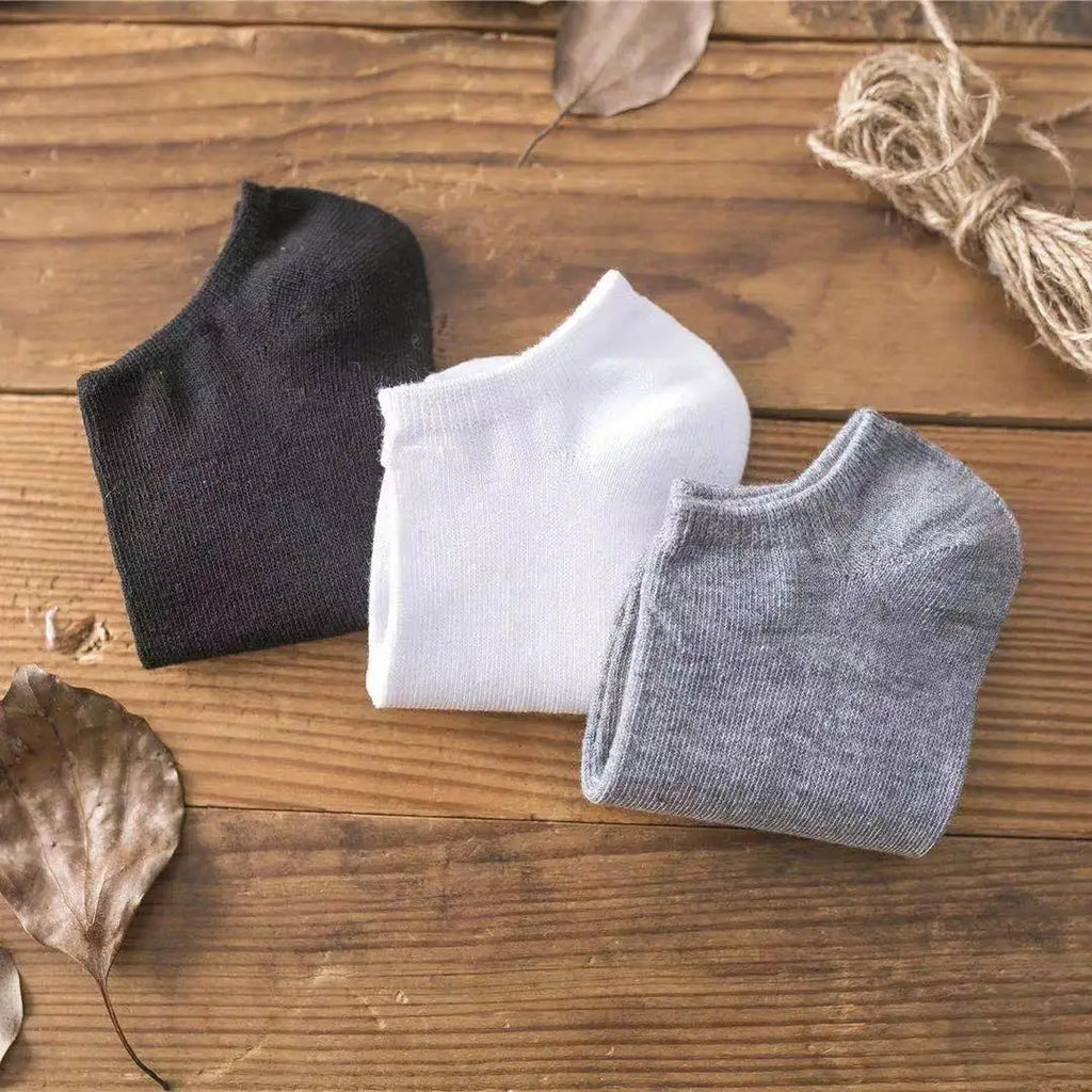 Cotton Ankle Socks – Breathable Solid Color Footwear for Sports and Gym