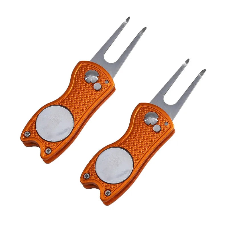 Foldable Golf Divot Tool – Groove Cleaner for Putting Green Training