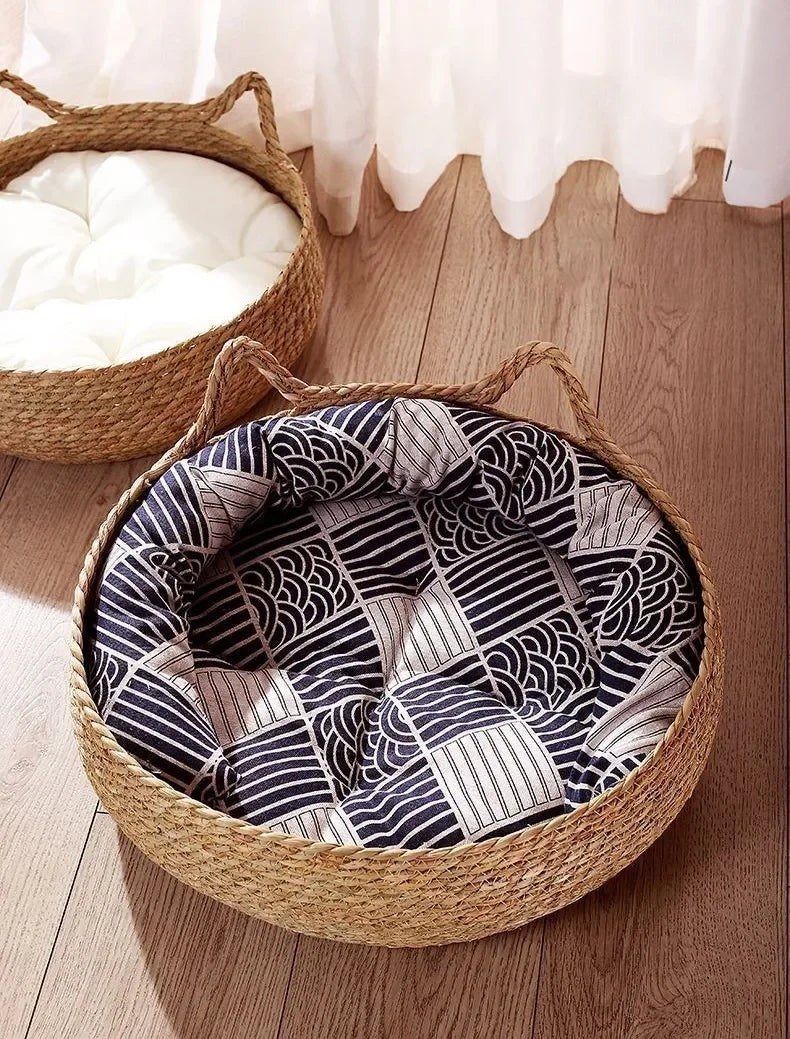 Handmade Woven Vine Cat Bed – Washable Seasonal Pet Nest for Winter Comfort