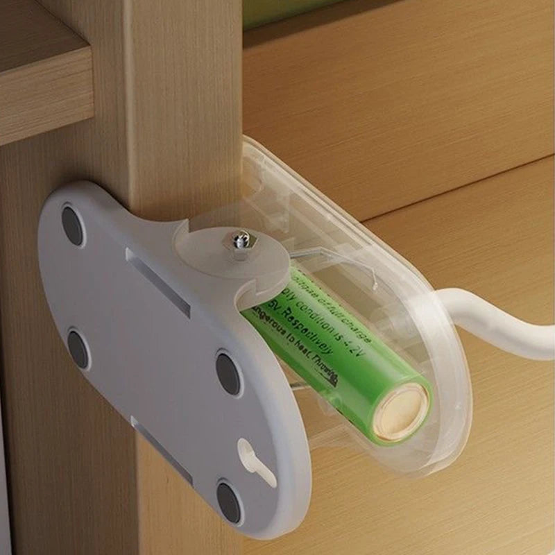Rechargeable Clip-On LED Desk Lamp – Eye-Protection Light for Bedside Reading
