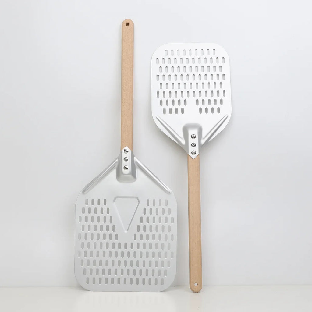 Perforated Aluminum Pizza Peel – Non-Slip Wooden Handle for Home Baking