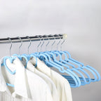 Heart Pattern ABS Clothes Hangers – Durable Organizers for Family Clothing