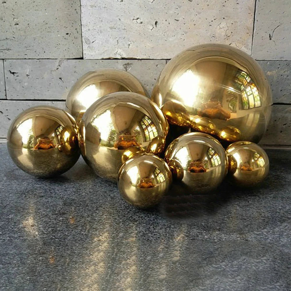 Gold Stainless Steel Mirror Sphere – Decorative Hollow Ball for Garden Decor
