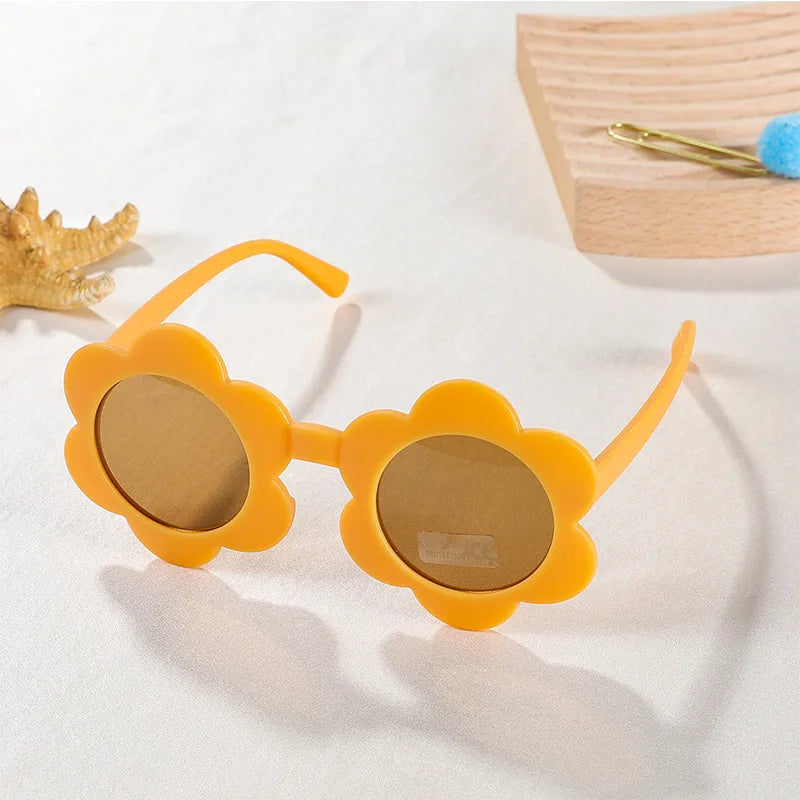 Cute Sunflower Kids Sunglasses – UV400 Round Eyewear for Toddlers and Children