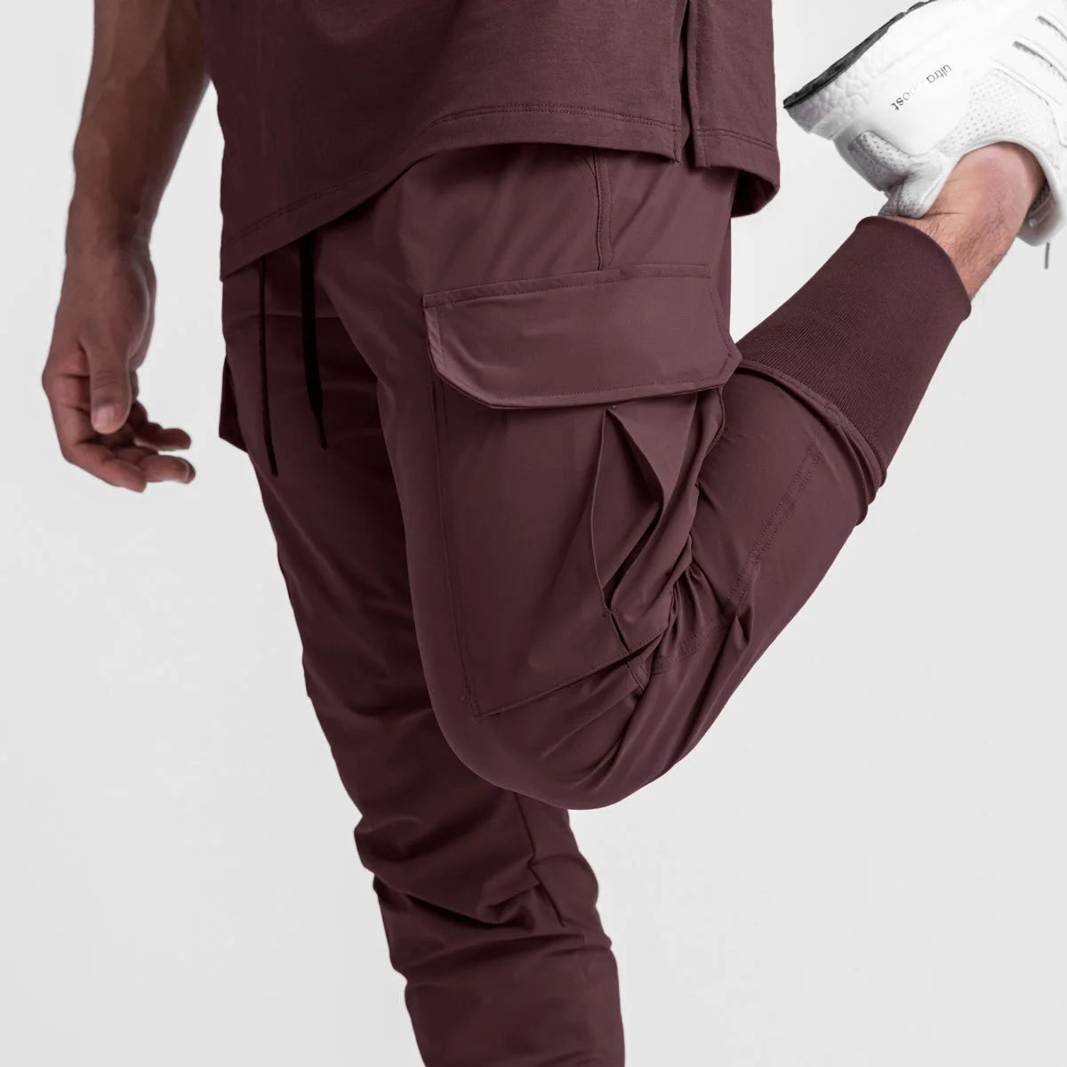 Camouflage Fitness Trousers – Stretchy Quick-Dry Pants for Running and Gym