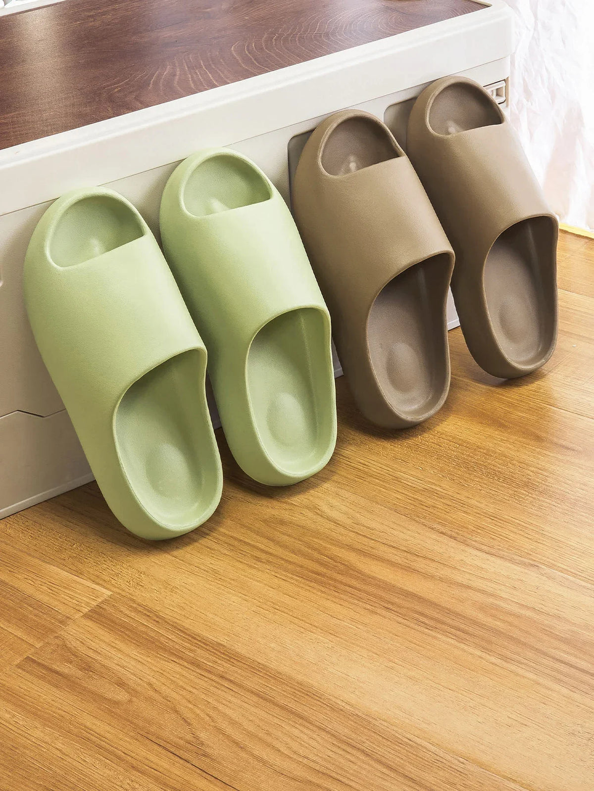 Lightweight EVA Sandals – Unisex Non-Slip Slippers for Beach and Outdoor