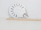Perforated Aluminum Pizza Peel – Non-Slip Wooden Handle for Home Baking