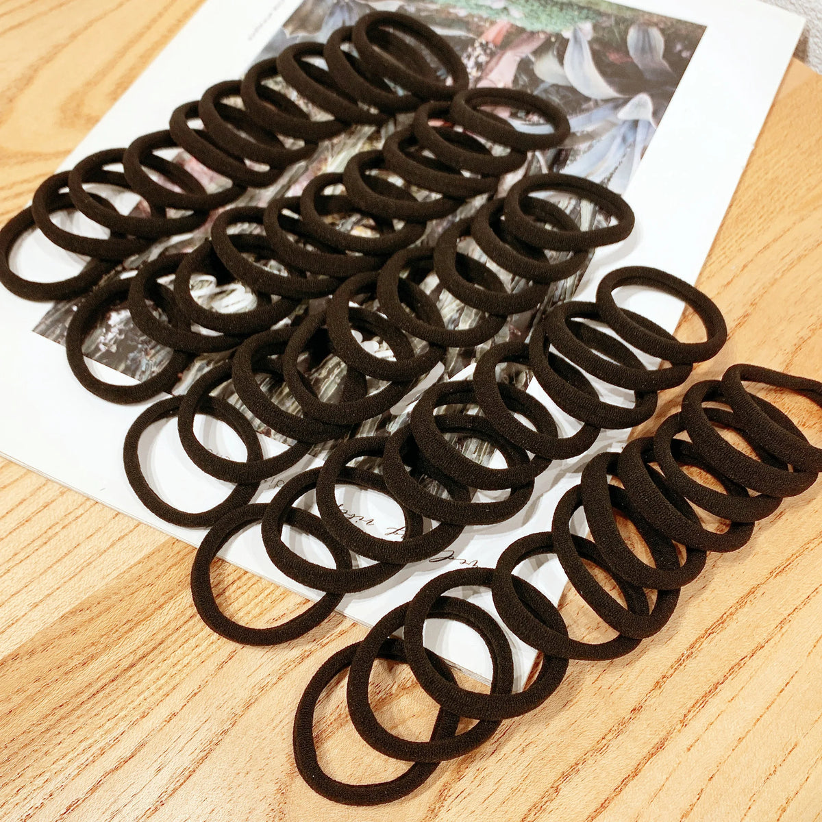 Black Elastic Hair Bands – High Stretch Rubber Ties for Ponytail Styling