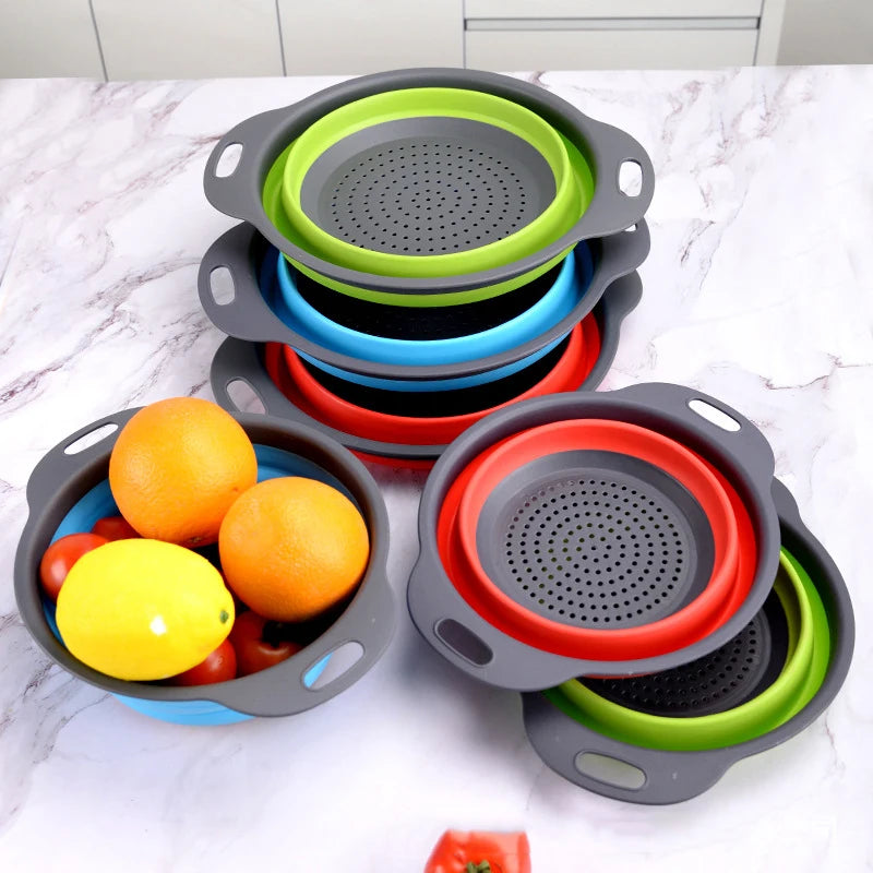 Collapsible Silicone Colander – Foldable Strainer for Kitchen Fruit Washing