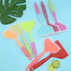 Silicone Non-stick Spatula – Flexible Turner for Omelets and Cooking