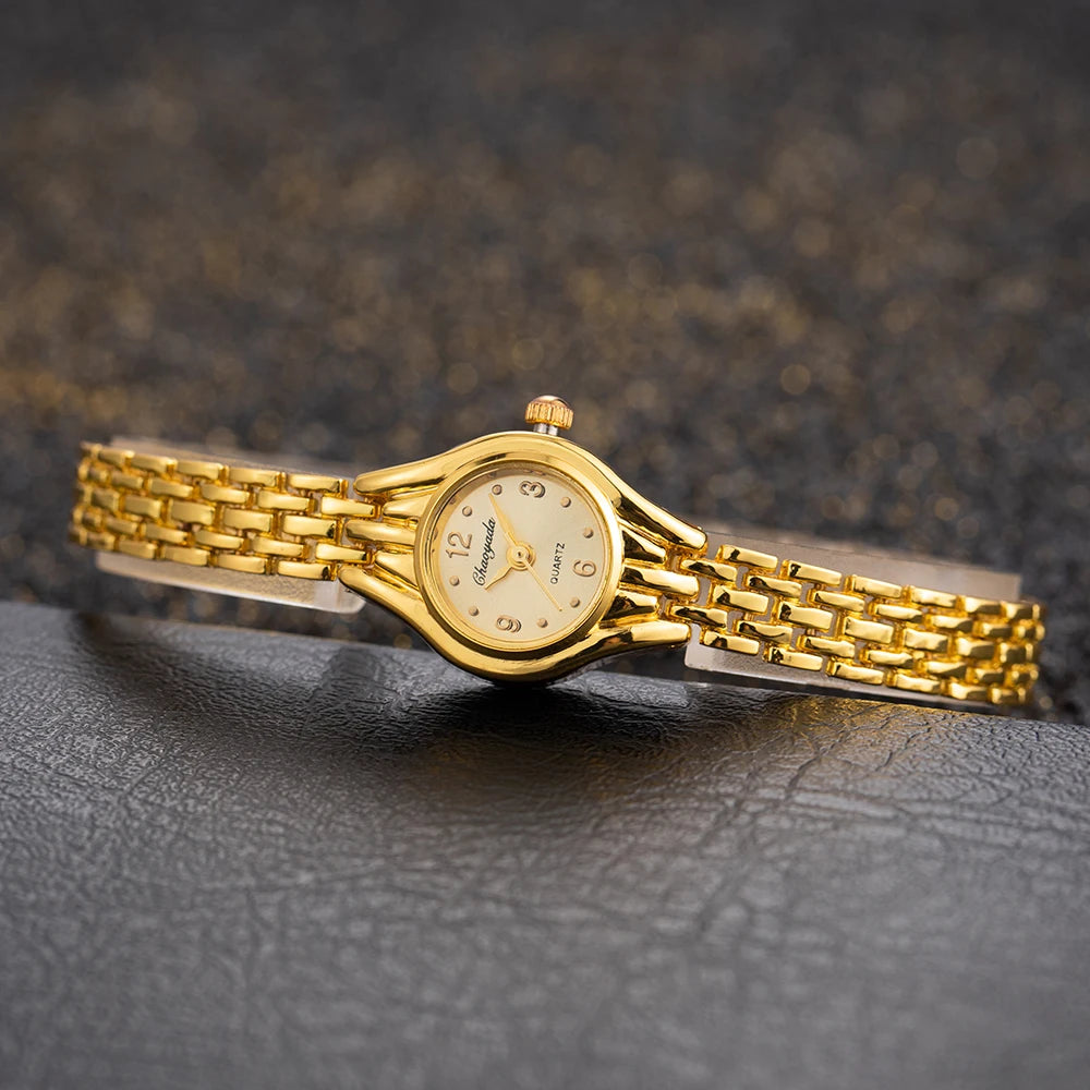 Gold Plated Quartz Bracelet Watch – Elegant Analog Timepiece for Women