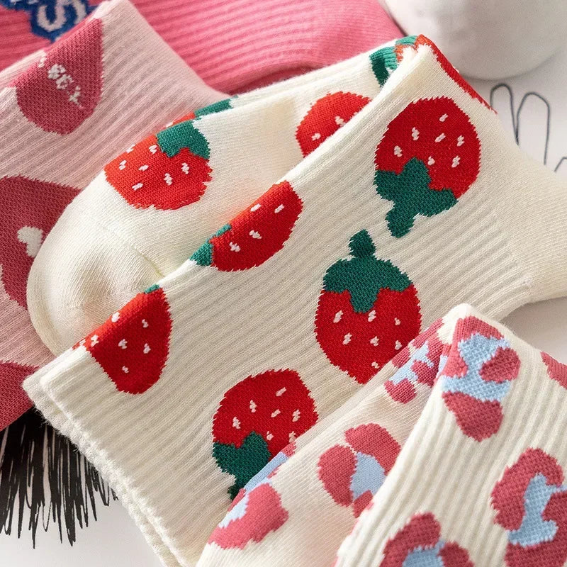 Cotton Strawberry Heart Crew Socks – Cute Women's Casual Fashion Hosiery