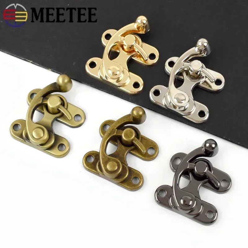 Vintage Brass Toggle Latch – Retro Metal Clasp for Wooden Boxes and Bags