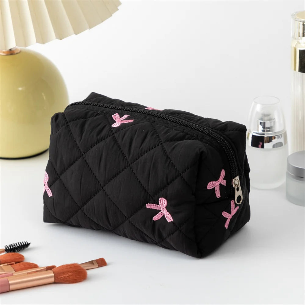Embroidered Bow Cosmetic Bag – Large Capacity Toiletry Organizer for Travel